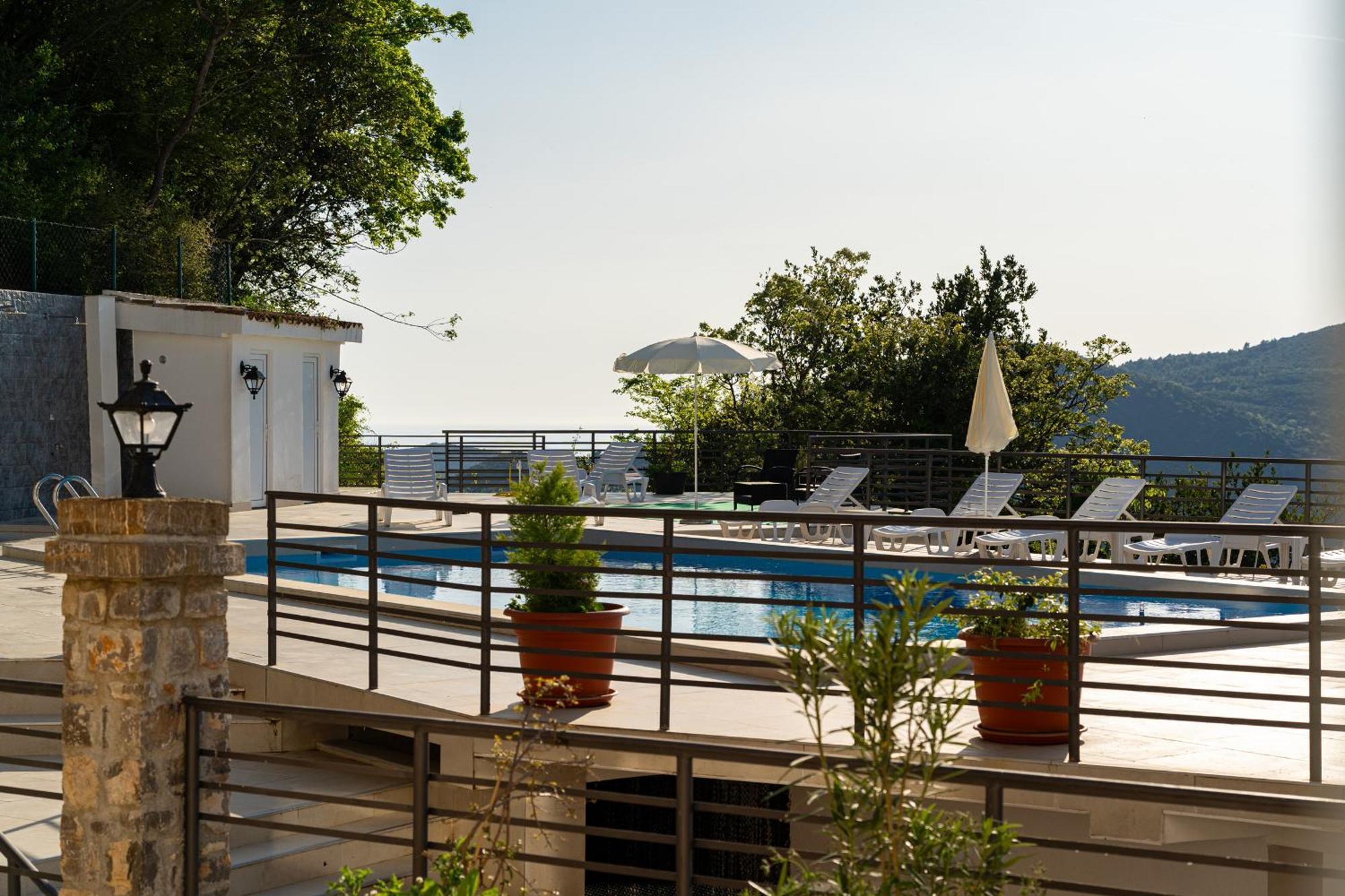 Regina Residence Budva Exterior photo